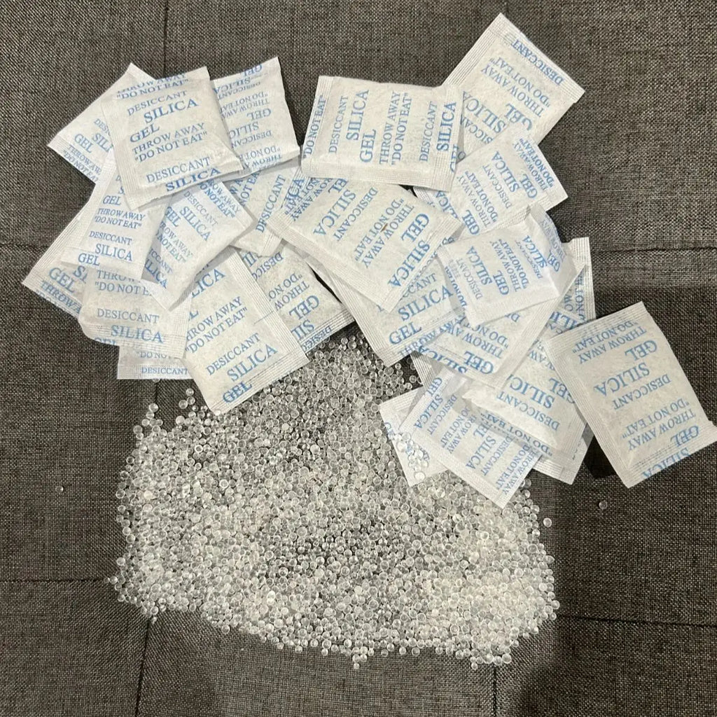 1G 50/100/200/500 Packs Non Toxic Nonwovens Silica Gel Desiccant Damp Kitchen Room Living Moisture Dehumidifier Absorber Bag